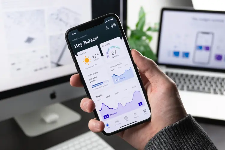 Benefits of Using SaaS Over Traditional Software